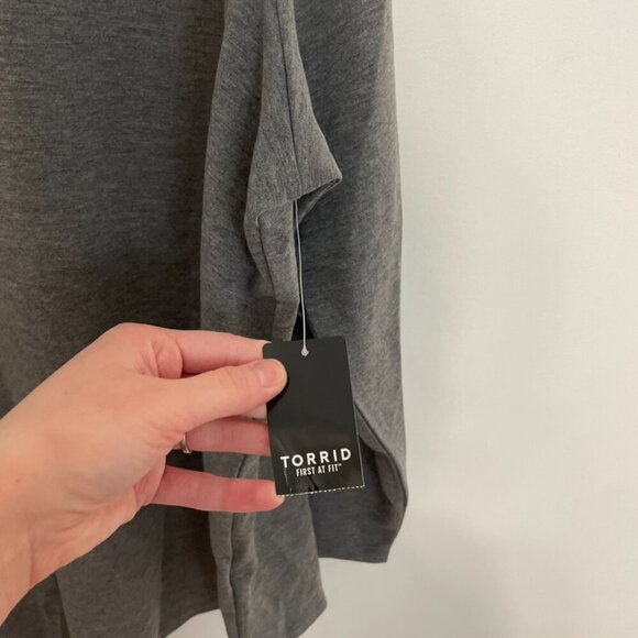 NEW NWT TORRID 3 Plus Size Asymmetrical Terry Active Sweatshirt Gray Long Sleeve - Picture 8 of 16